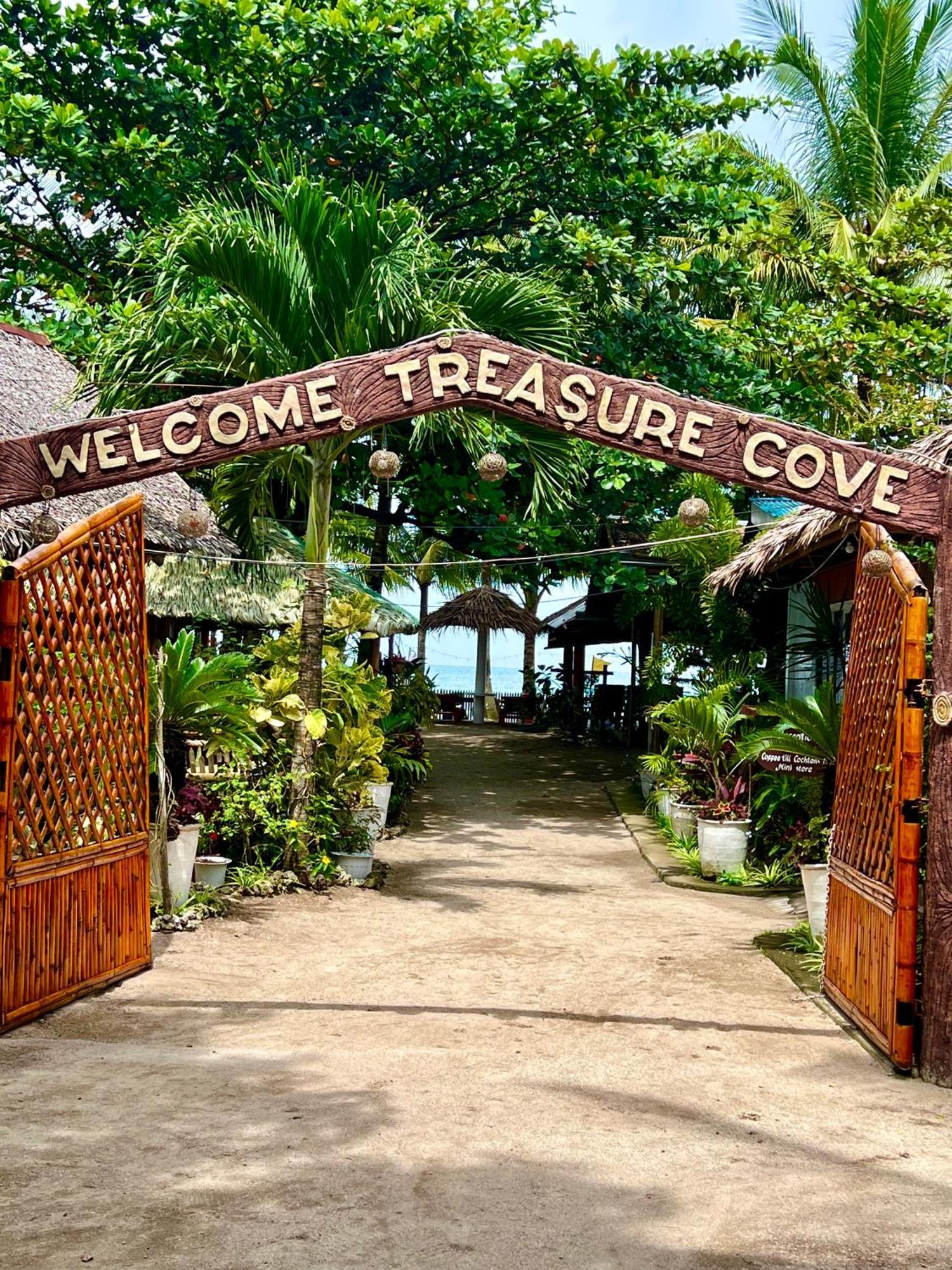Treasure Beach Resort Carles Екстер'єр фото